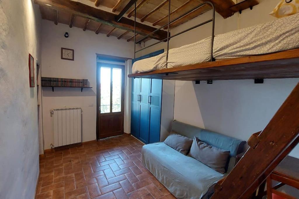 Piccolo Appartamento Monticiano Exteriör bild