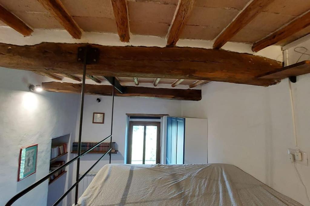 Piccolo Appartamento Monticiano Exteriör bild